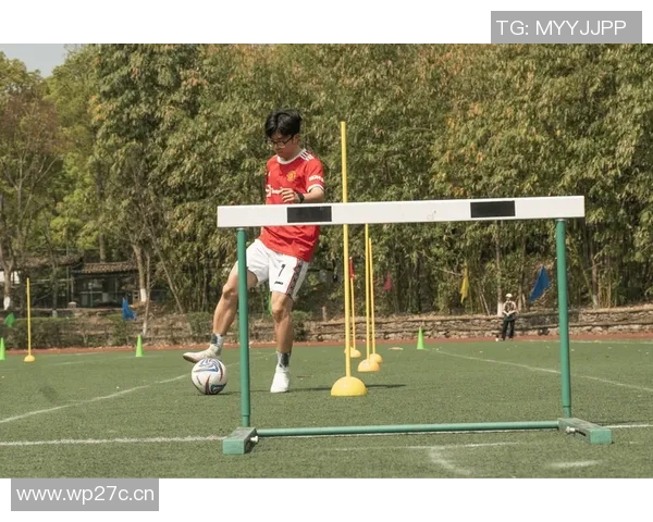 竞技运动组全面提升运动员综合能力与团队协作能力的策略研究与实践探索